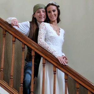 Meet your Posher, Aleisha